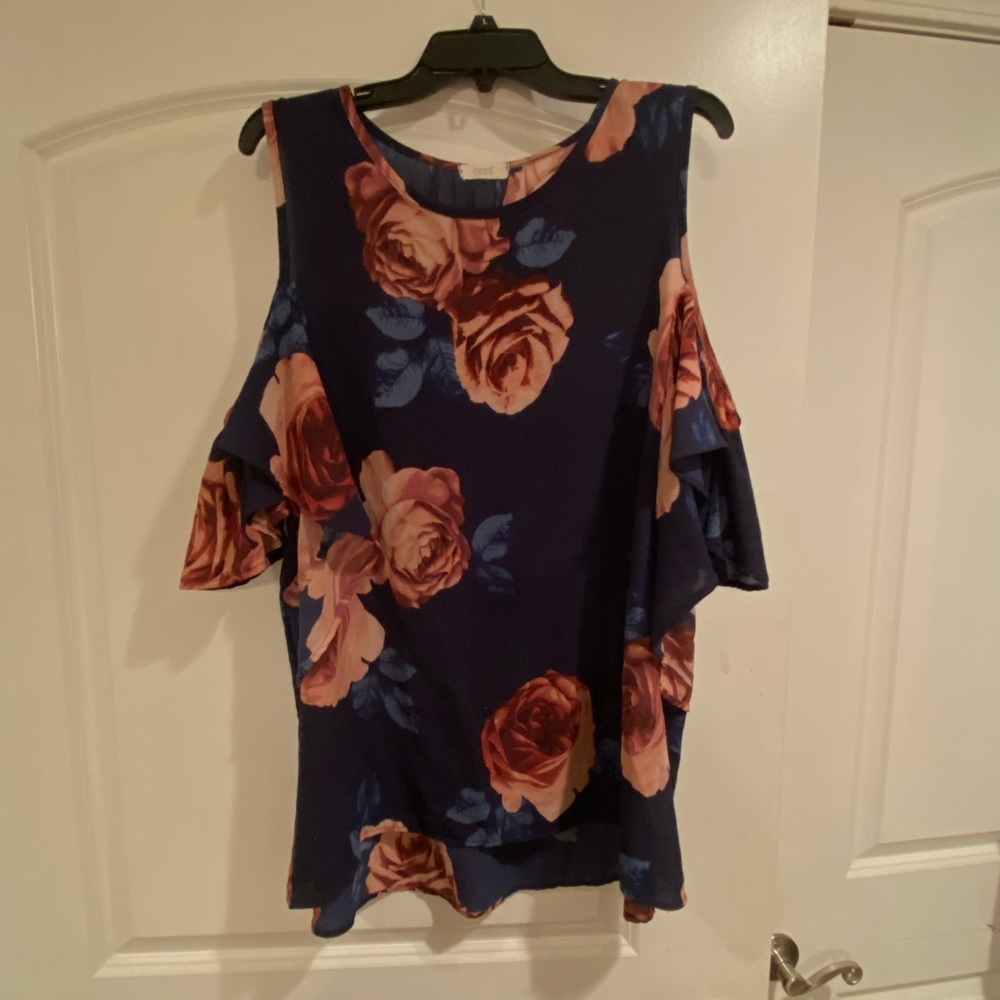 Womens ODDY 2XL cold shoulder top